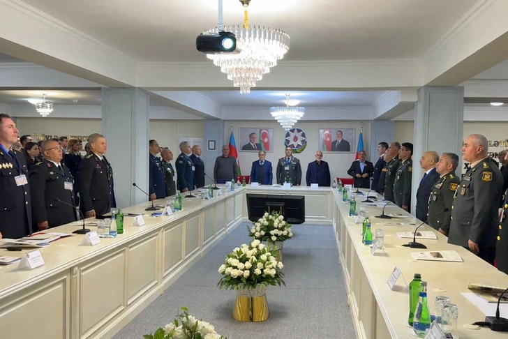 Media.az - Новости Азербайджана - В АУЯ состоялся показ фильма «Один пояс, один путь» о росте влияния Среднего коридора