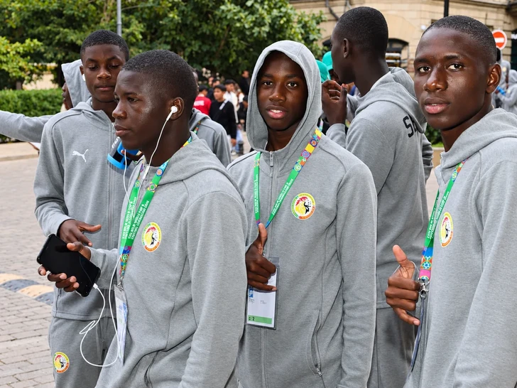 Media.az - Новости Азербайджана - Юные футболисты чемпионата FIFA U-15 провели день отдыха с музыкой, играми и экскурсиями по Баку