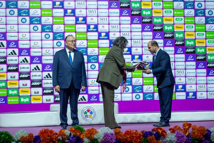 Media.az - Новости Азербайджана - Баку официально передал флаг IJW Астане