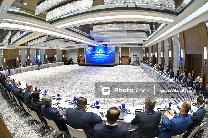 В Баку проходит VIII саммит IT-руководителей госорганов