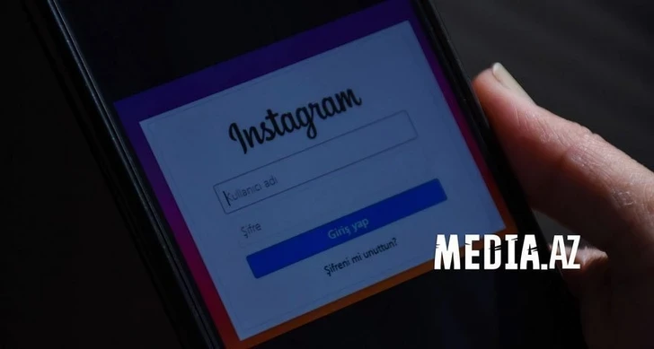 В работе Instagram произошел сбой
