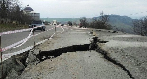 Названы самые опасные дороги Азербайджана