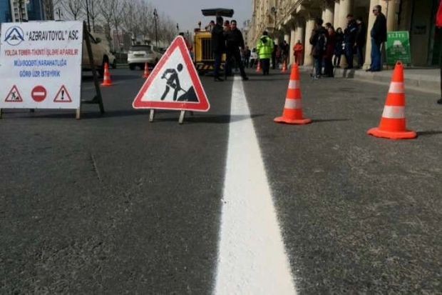 В Баку ограничат движение автомобилей