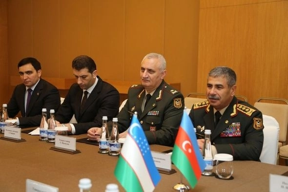 Баку подписал план о военном сотрудничестве с Ташкентом – ФОТО