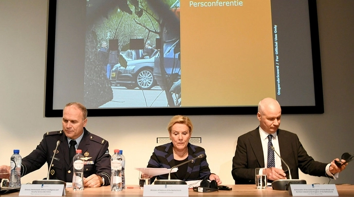 Министр обороны Нидерландов объявила о кибервойне с Россией