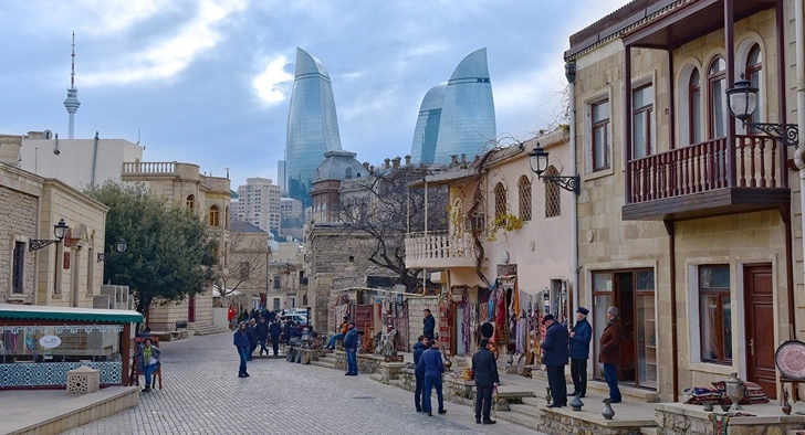На саммите в Баку представлена туристическая стратегия и бренд Азербайджана – ФОТО