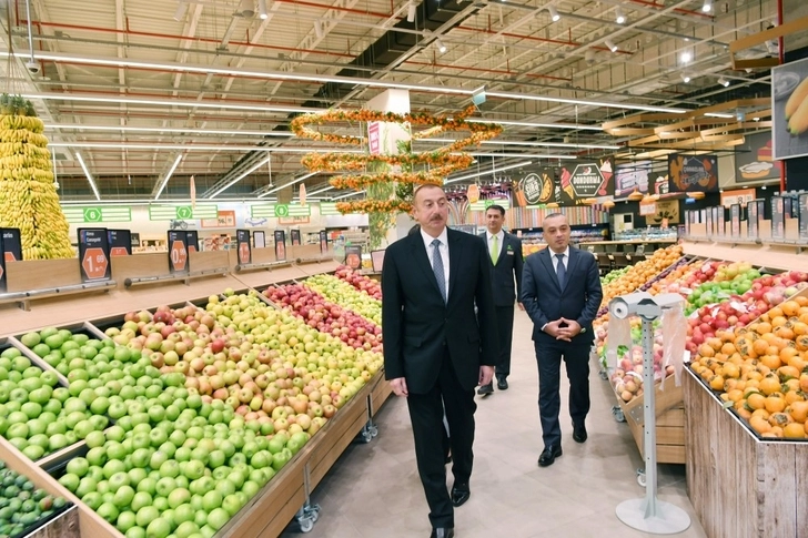 Ильхам Алиев на открытии нового гипермаркета «Bravo»  – ОБНОВЛЕНО + ФОТО