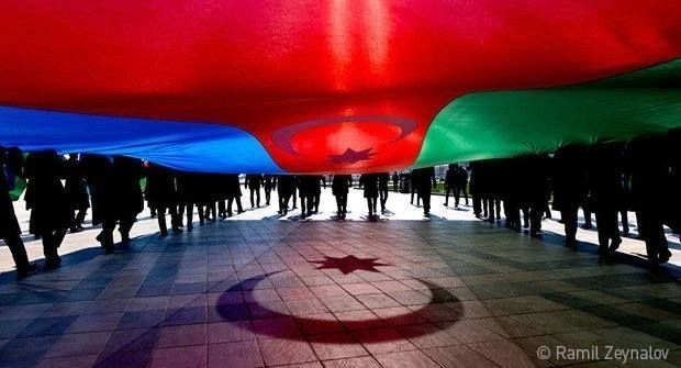 Baku Media Center представил видеоролик ко Дню флага – ВИДЕО
