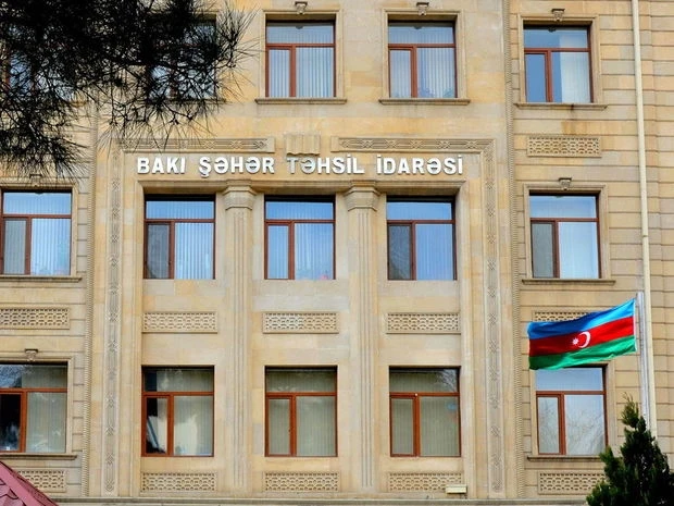 В Баку уволены 1 директор и 2 педагога