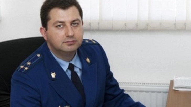 В России прокурор был уволен из-за азербайджанца