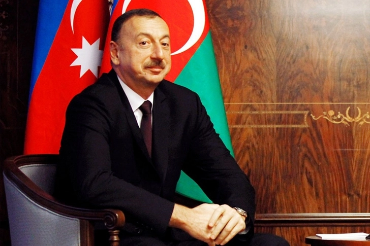 Ильхам Алиев поздравил председателя Президиума Боснии и Герцеговины