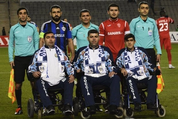 Сюрприз для людей с ограниченными возможностями от футболистов «Карабаха» – ВИДЕО