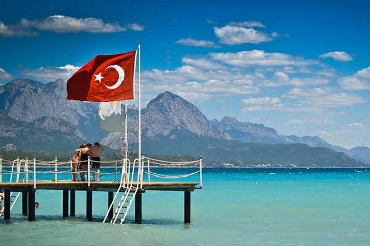 Турция в 2018-м году заработает 5 млрд долларов на гастротуризме