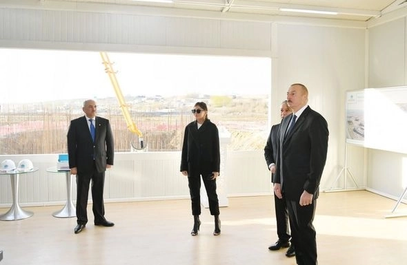 Ильхам Алиев на открытии жилого комплекса – ФОТО + ОБНОВЛЕНО