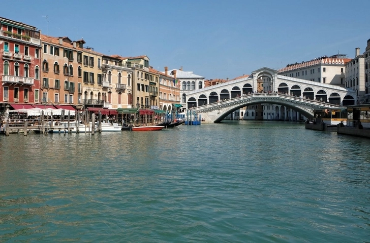 Туристов в Венеции ожидает новый налог