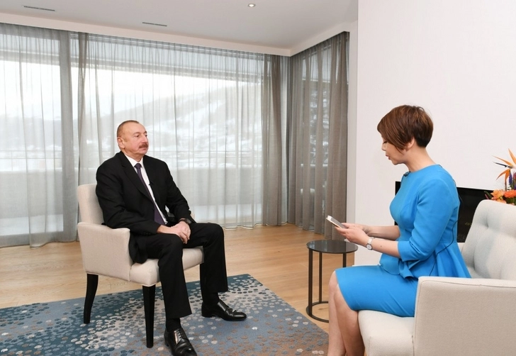 Ильхам Алиев дал интервью китайскому и российскому телеканалам – ФОТО