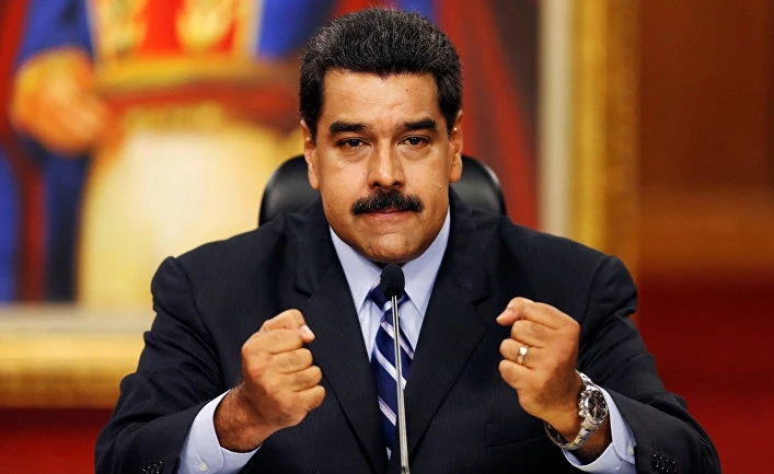 Мадуро отказался покидать пост президента Венесуэлы