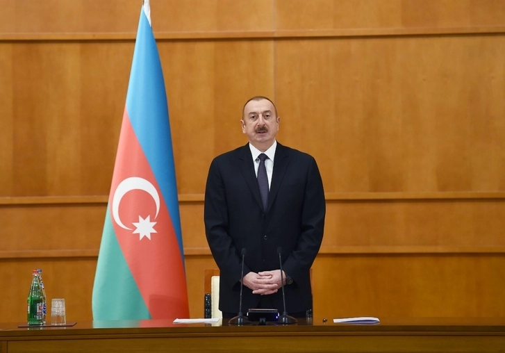 Ильхам Алиев: Все семьи шехидов будут обеспечены домами и квартирами