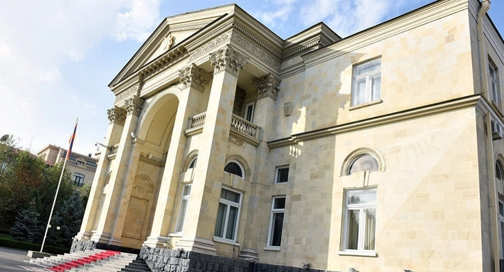 Резиденцию премьер-министра Армении обокрали воры