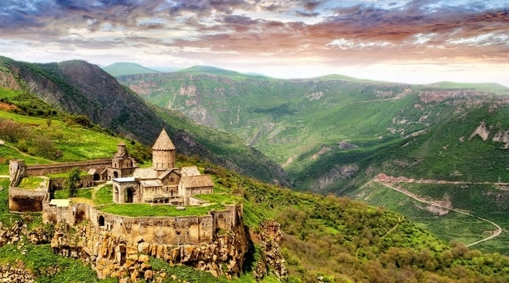 Сократилось число азербайджанцев, посещающих Грузию