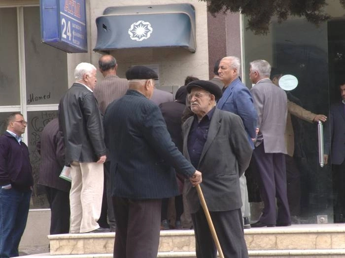 В Азербайджане вновь повысятся пенсии