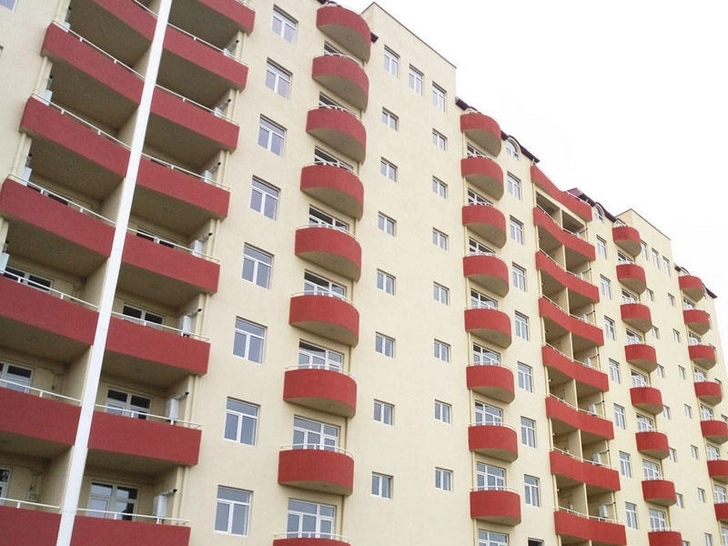 Омбудсмен предлагает запретить продажу квартир в незарегистрированных зданиях