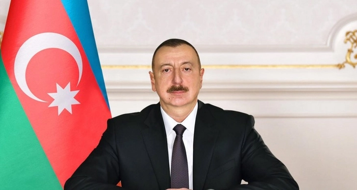 Ильхам Алиев поздравил президента Сенегала