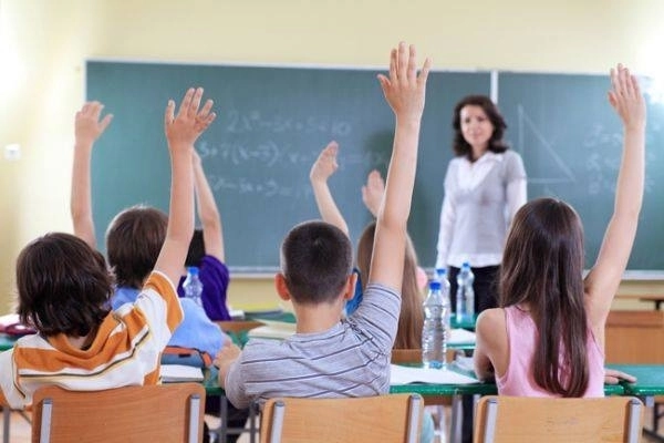 Зачисляем ребенка в первый класс: как изменились правила приема в Азербайджане?