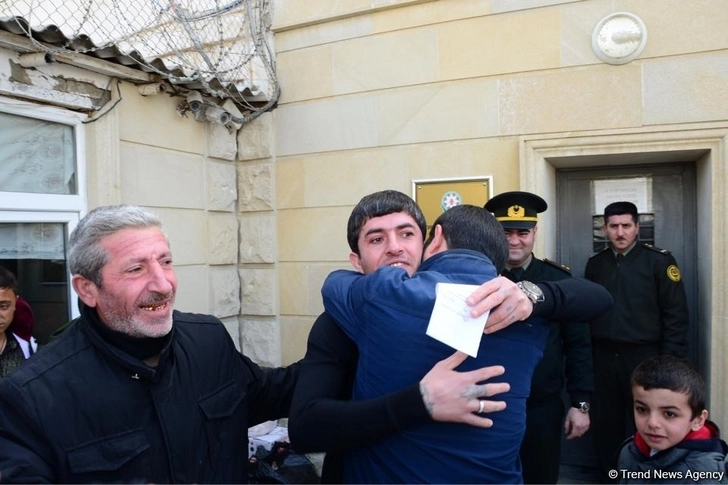 В Азербайджане завершилось исполнение распоряжения о помиловании – ОБНОВЛЕНО+ФОТО