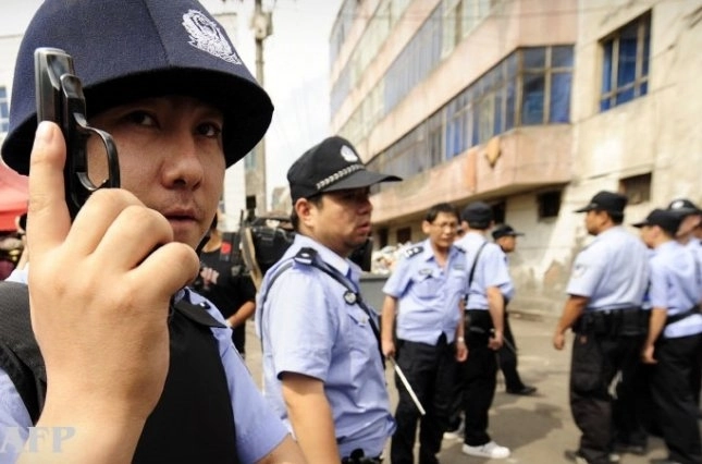 Китаец поджег полицейский участок, а поcле покончил с собой
