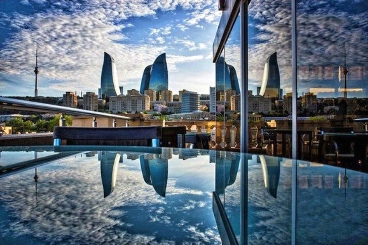 Сколько денег потратили туристы в Азербайджане?
