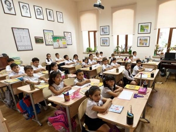 В первый класс зарегистрировалось более 36 тысяч детей в Баку