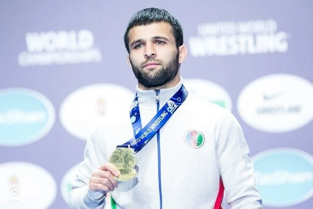 Эльдениз Азизли выиграл бронзу на чемпионате Европы в Бухаресте