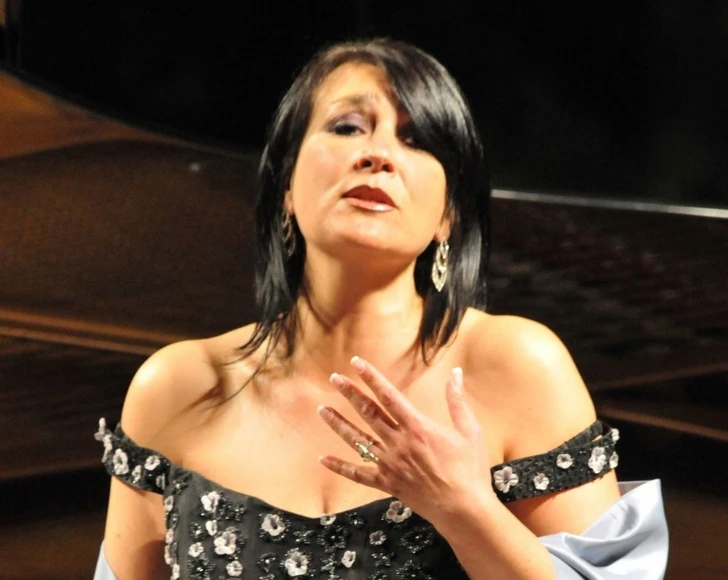 В Баку выступит всемирно известная итальянская оперная певица