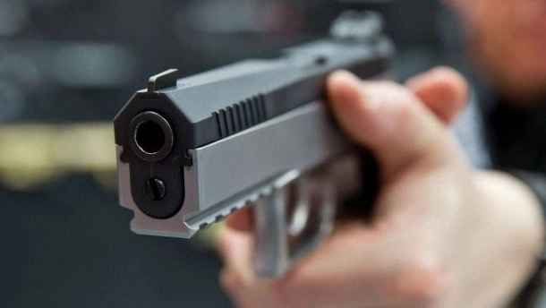 В центре Москвы азербайджанец застрелил соотечественника и покончил с собой – ВИДЕО