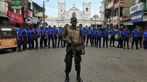 На Шри-Ланке вблизи ж/д станции задержали трех человек со взрывчаткой