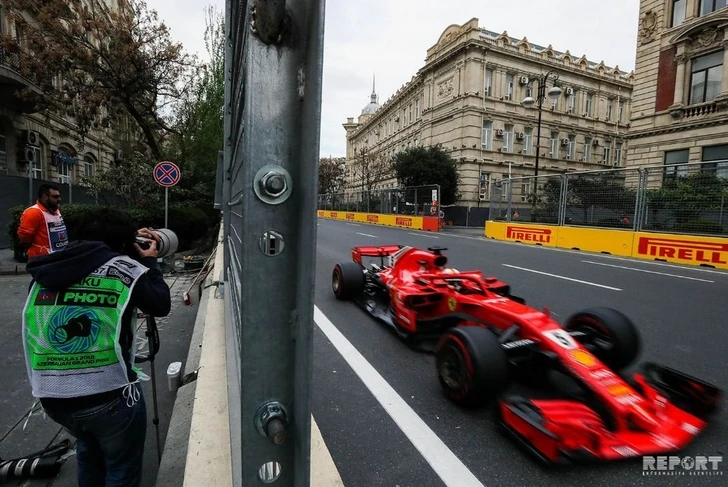 Ф-1: Пилот Ferrari выиграл и третий свободный заезд