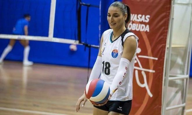 Волейболистка сборной Азербайджана – лучшая блокирующая чемпионата Венгрии