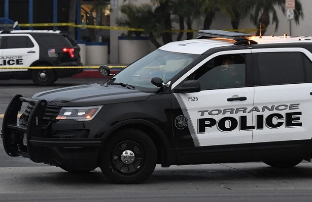 Полиция сообщила о стрельбе в синагоге в Калифорнии