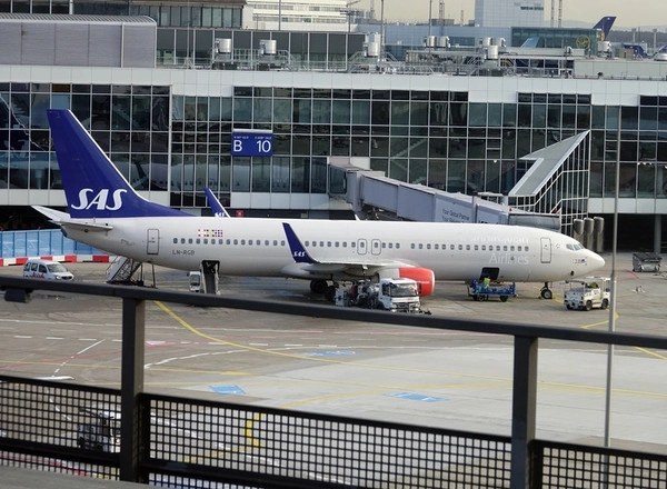 Во Франции отменят сотни рейсов из-за забастовки пилотов