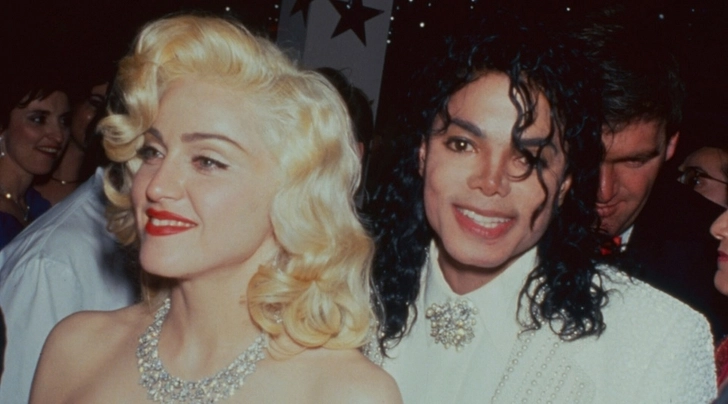 Мадонна встала на защиту Майкла Джексона после обвинений в педофилии