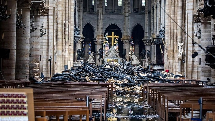 Французские депутаты приняли законопроект о реставрации собора Нотр-Дам