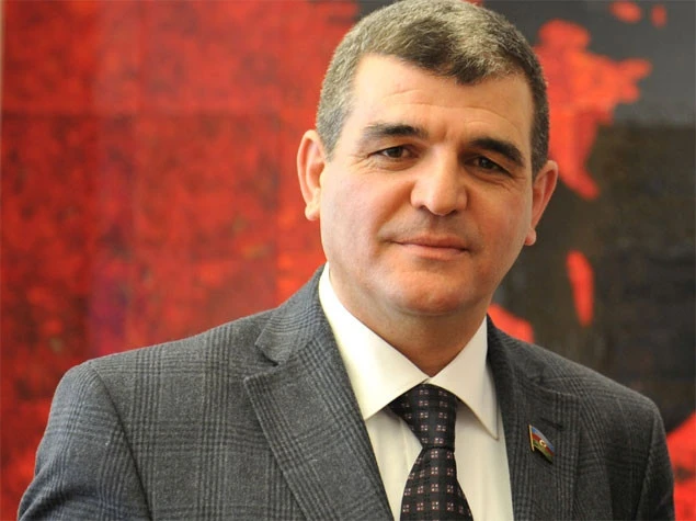 Депутат: Парковка в Азербайджане не соответствует критериям