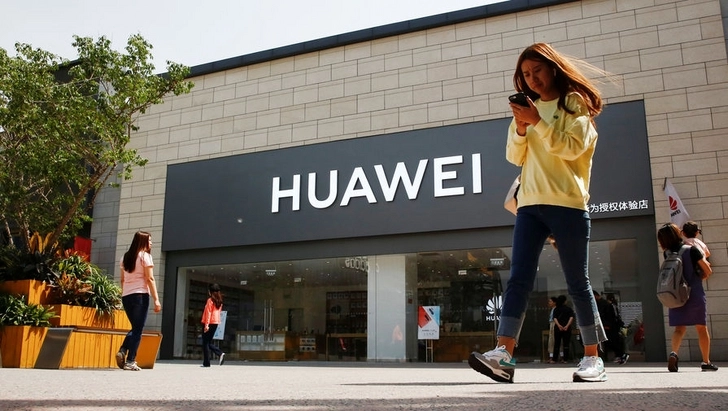 Действия США против Huawei ударят по Apple