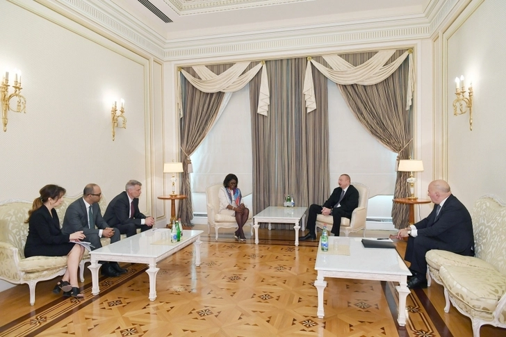 Президент Азербайджана принял делегацию Всемирного банка - ОБНОВЛЕНО