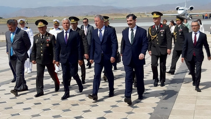 Начался визит министра национальной обороны Турции в Нахчыван