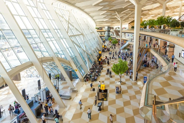 Стал известен пассажиропоток аэропортов Азербайджана за первые пять месяцев