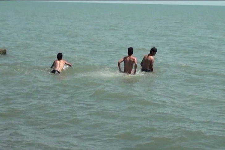 МЭПР: Пляжи Набранa непригодны для купания