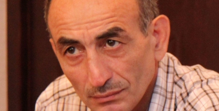 В Азербайджане арестован поэт-публицист