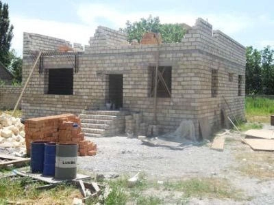 В Шамахы строятся 288 домов и квартир для семей, лишенных жилья после землетрясения